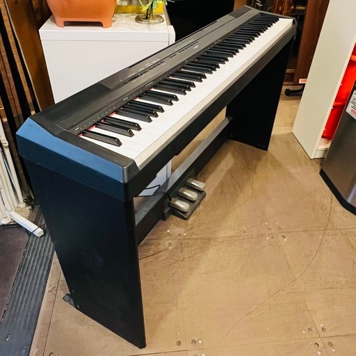 電子ピアノ デジタルピアノ YAMAHA ヤマハ P115 P-115 88鍵盤 キーボード ピアノ 練習用 楽器 鍵盤楽器 ペダルユニット 3本ペダル 専用スタンド ブラック 黒 自宅練習 レッスン 子供 大人 初心者 趣味 弾き語り 音楽教室