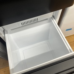 【93】冷凍冷蔵庫の画像