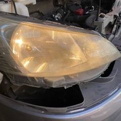 NV200ヘッドライト左右の画像