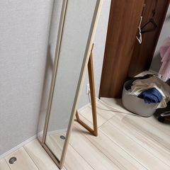 全身鏡の画像