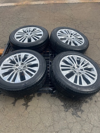 ハリアー80z純正アルミ+225/55r19トーヨータイヤ