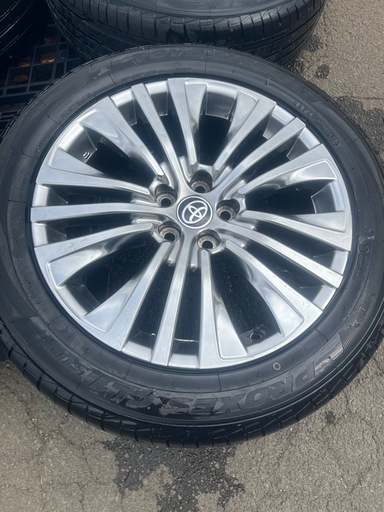 ハリアー80z純正アルミ+225/55r19トーヨータイヤ
