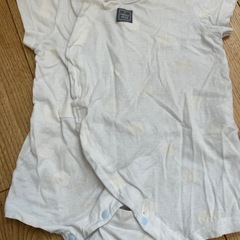 【used】西松屋/半袖ﾛﾝﾊﾟｰｽ色違い2点の画像