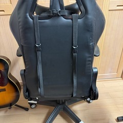 SWOLOLゲーミングチェアの画像