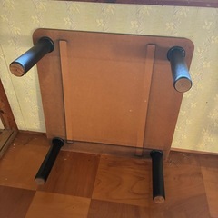 テーブル小の画像