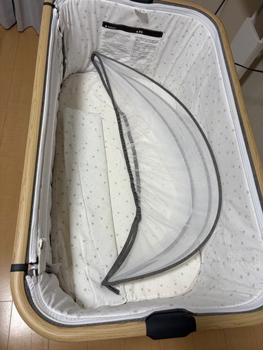 HZDMJグレーのベビーベッド　引き取り
