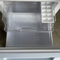 f●t■シャープSHARP・ノンフロン冷凍冷蔵庫152L・2ドア【SJ-15E9】ホワイト【2022年製】つけかえどっちでもドア/霜取不要
の画像