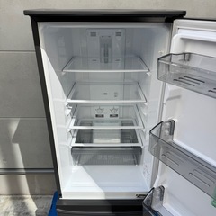 352⭐️2022年製美品★三菱電機　冷蔵庫　大型　グレー　自動霜取り　一人暮らしの画像