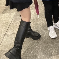 ZARAロングブーツ　約24センチの画像