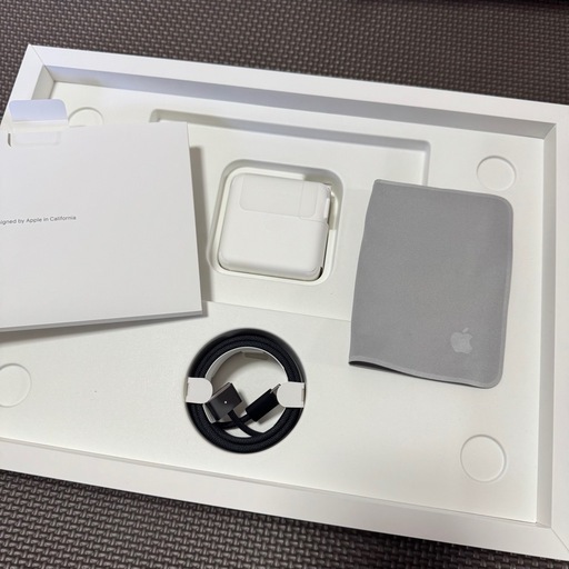 M5 MacBook Pro 14インチ　32GB Nano-texture