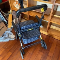 歩行器‼️収納ありの画像