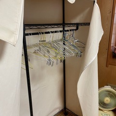 メタルラック‼️洋服掛け➕収納🌟の画像