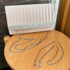 ビジュー付きパーティーバッグの画像