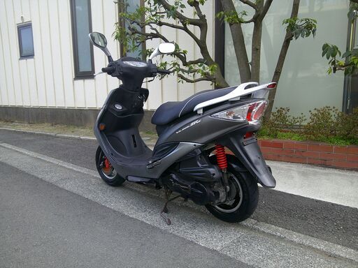 キムコ　V-LINC125SRc　実働中古車　バッテリーフル充電済み　シート新品張替え済み　オイル交換後(無料)引き渡し