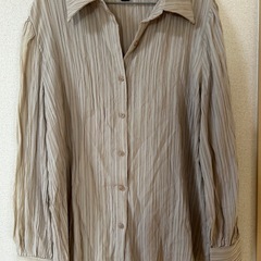 3点セット ベージュ　シャツ　の画像