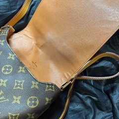 LVノベルティショルダーバッグの画像