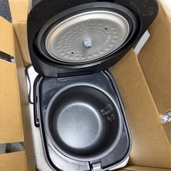 【美品/箱付き】アイリスオーヤマ 3合炊き 炊飯器 RC-BMA30-B ブラック ★動作確認済/二次流通品★の画像