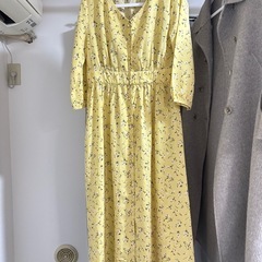 レディースワンピース4点まとめ売りの画像