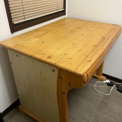 机　テーブル　デスクの画像