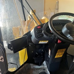 ・メーカー・機種：日立建機ZW80-5B（型 式：YDN-H80）の画像