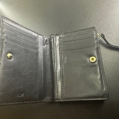 【早期取引希望】二つ折り財布の画像