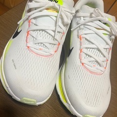 NIKEランニングシューズの画像