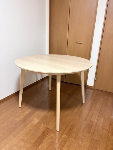 LISABO IKEA ダイニングテーブル