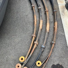 苫小牧発　JA11ジムニー　リーフ　シャックルの画像