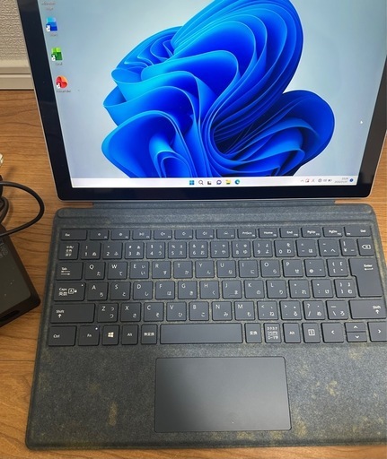 Surface Pro 4 4GB SSD128 Win11 2K解析度