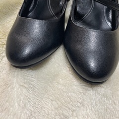 22.5センチ　Velikoko 黒　パンプス　4way　の画像