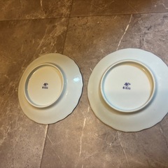 お皿の画像