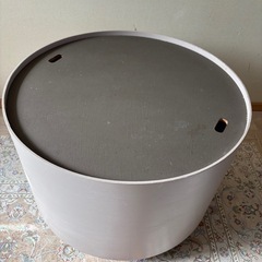 ZARA HOME     リメイク済み収納付き丸テーブル　　　の画像