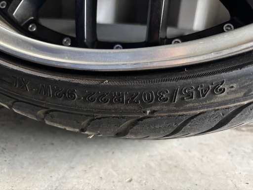 22インチタイヤホイールセット