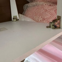 折りたたみテーブルの画像