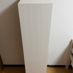 【最終値下げです‼️】 カラーボックス 4段 本棚 収納棚 ホワイトの画像