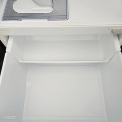 G242  三菱　自動製氷機能付き　大型冷蔵庫 272Lの画像