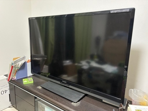 【売却済】52型　液晶テレビ　AQUOS