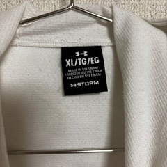 アンダーアーマー　ランニングジャケットの画像