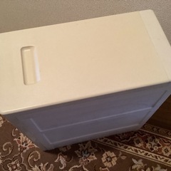 ♦️お取引完了♦️無料、米櫃、10K入るの画像