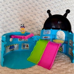 バイキン基地の画像