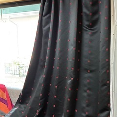 カーテン  1枚300円の画像