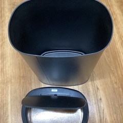 ダストボックス（電動開閉）【町田市再生家具】　253707の画像