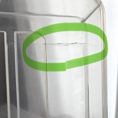 【取引中】ローラー付き衣装ケース２個　　の画像