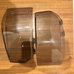 ハイエース 200系 ヘッドライトカバー ライトスモークの画像