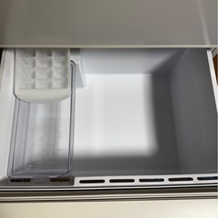 冷蔵庫　AQUA　アクア　AQR-27H  　ノンフロン冷凍冷蔵庫　3ドアの画像