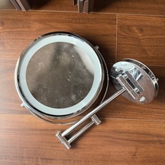 壁掛けミラー　鏡の画像