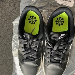 NIKEスニーカー24.5の画像