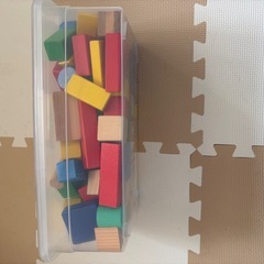 (受け渡しの方決まりました)積み木の画像