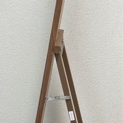 お譲りします！姿見鏡　木目調
の画像