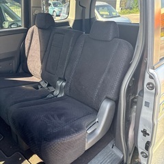 ステップワゴン　8ナンバーの車椅子特殊車両の画像